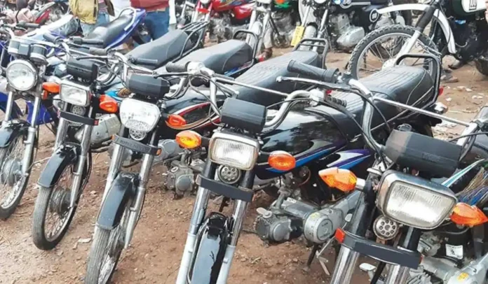 pakistani bikes, bikes in pakistan, india vs pakistan, list of bikes in pakistan, bike price in pakistan 70cc, 125 bike price in pakistan, 70cc bike price in karachi, bike price in pakistan 2023, 200cc bike price in pakistan, bike price in pakistan olx, used bike price in pakistan, 70cc bikes, Honda CD 70, Honda CD 70 Dream, Honda CG 125, Suzuki GD 110S, Yamaha YBR 125G, पाकिस्तान, इंडिया vs पाकिस्तान, पाकिस्तान में बाइक, पाकिस्तानी बाइक, पाकिस्तान में कौन सी बाइक चलती है, पाकिस्तान में सबसे महंगी बाइक कौन सी है, पाकिस्तान में बाइक की कीमत कितनी है, पाकिस्तान की सबसे सस्ती बाइक, पाकिस्तान की सबसे महंगी कार